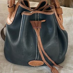 Vintage Dooney & Bourke Bucket Bag